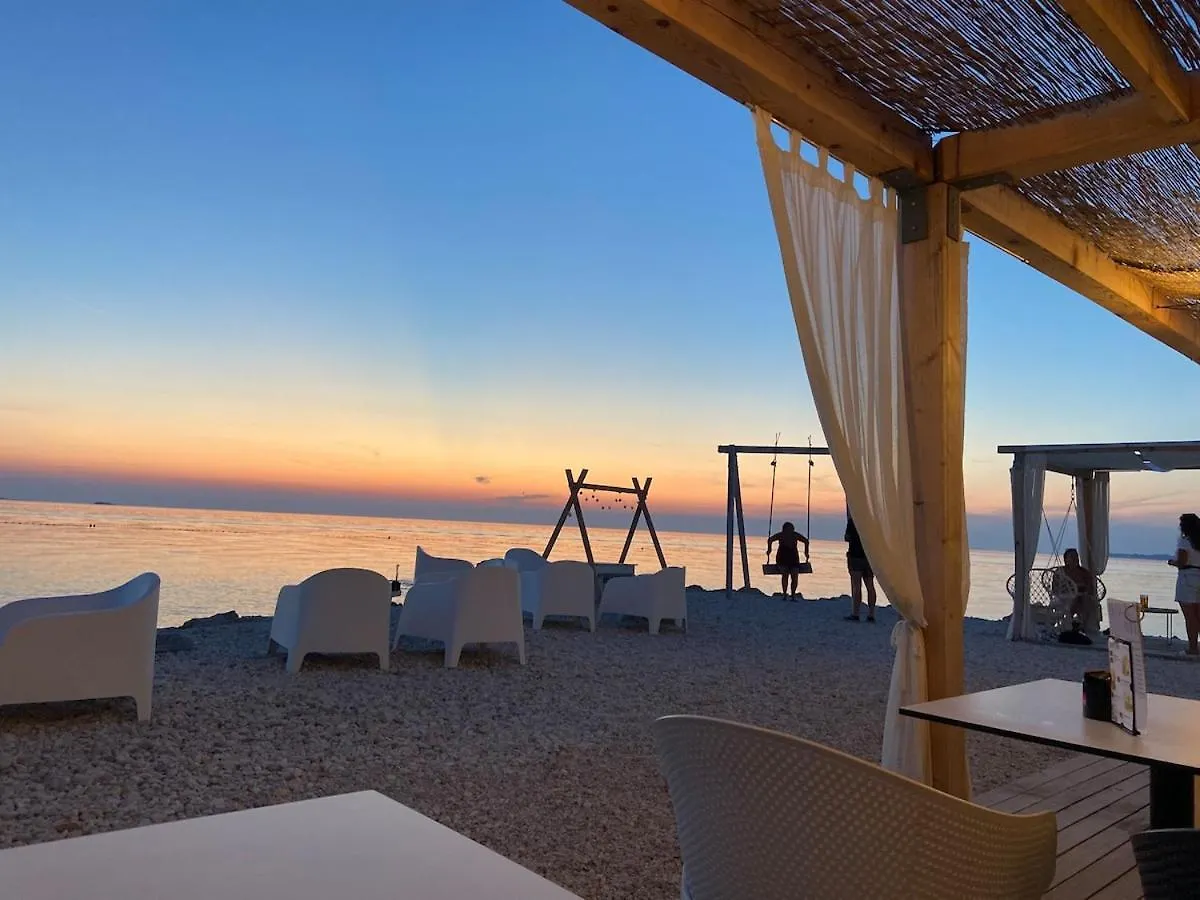 Haus Oliveto Βίλα Peroj 0*,  Κροατία