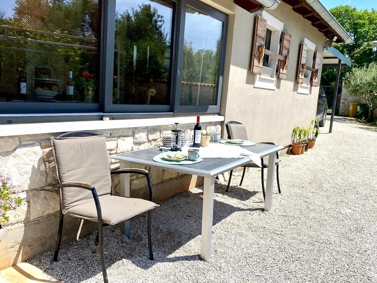 Haus Oliveto Βίλα Peroj Σπίτι διακοπών